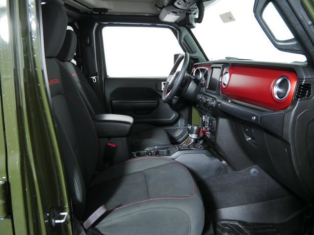 Certified 2023 Jeep Gladiator Rubicon w/ Cold Weather Group AWD/4WD image 14