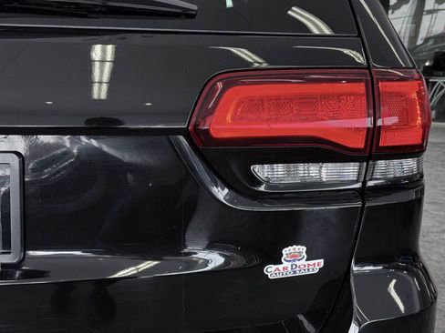 Used 2021 Jeep Grand Cherokee Laredo X image 15