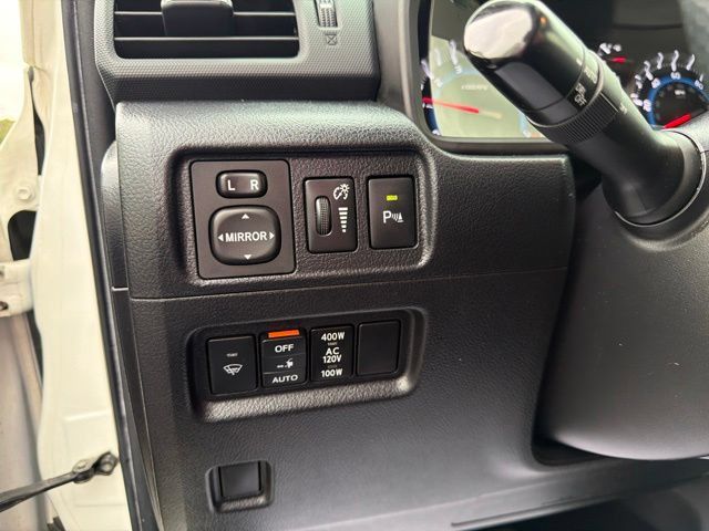 Used 2015 Toyota 4Runner Limited AWD/4WD image 20