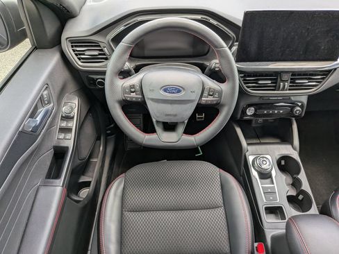 Used 2024 Ford Escape ST-Line w/ Tech Pack #1 FWD image 12
