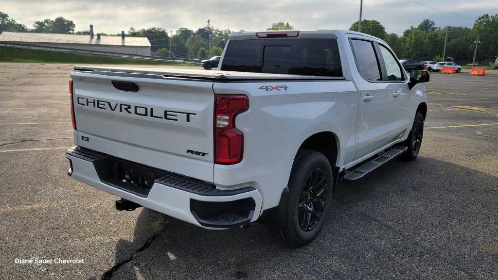 New 2026 Chevrolet Silverado 1500 RST w/ Convenience Package II AWD/4WD image 12