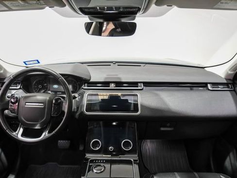 Used 2019 Land Rover Range Rover Velar S image 19
