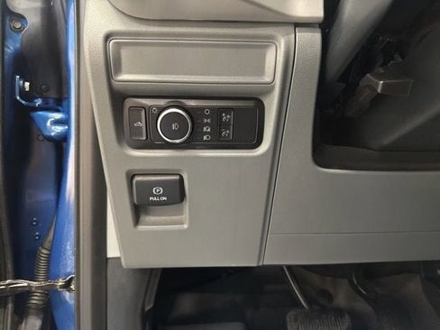Used 2022 Ford F150 XL w/ Equipment Group 101A High AWD/4WD image 26