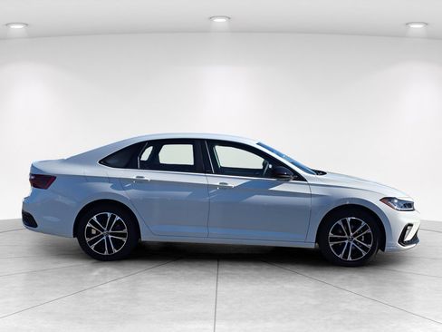 New 2026 Volkswagen Jetta Sport FWD image 6