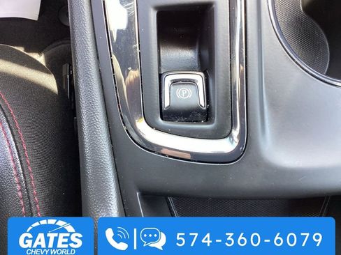 Used 2024 Chevrolet Equinox RS w/ RS Leather Package AWD/4WD image 35