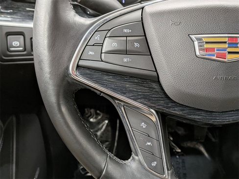 Used 2020 Cadillac XT5 Premium Luxury image 19