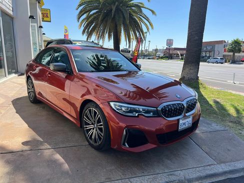 Used 2020 BMW M340i w/ Driving Assistance Package RWD image 9