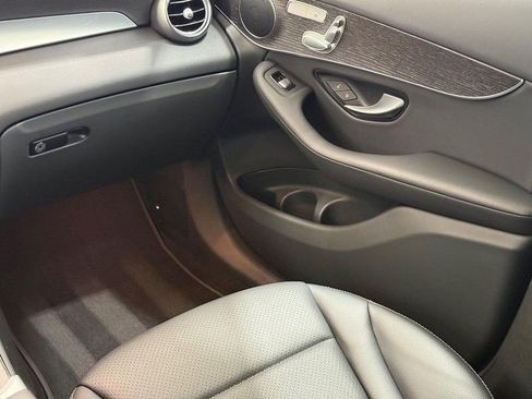 Certified 2022 Mercedes-Benz GLC 300 GLC 300 w/ Premium Package Lite image 12