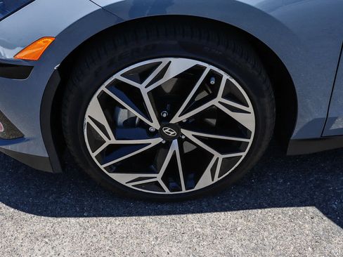 Used 2024 Hyundai Ioniq 6 SEL RWD image 13
