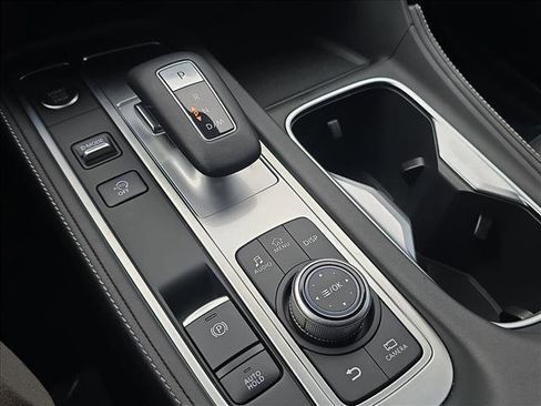 Used 2025 INFINITI QX60 Pure image 14