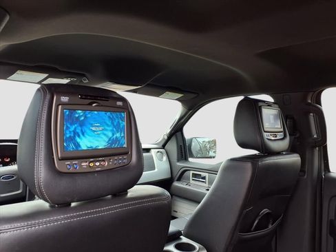 Used 2014 Ford F150 FX4 w/ Equipment Group 402A Luxury image 16