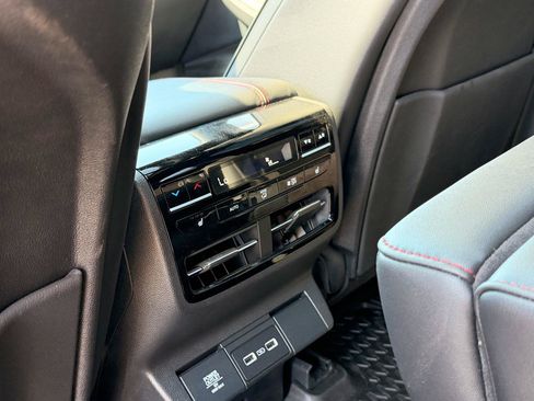 Used 2022 Acura MDX Type S AWD/4WD image 20