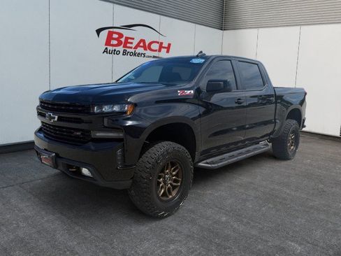 Used 2019 Chevrolet Silverado 1500 LT Trail Boss AWD/4WD image 1