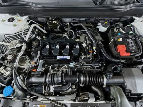 Certified 2018 Honda Accord Sport image 31