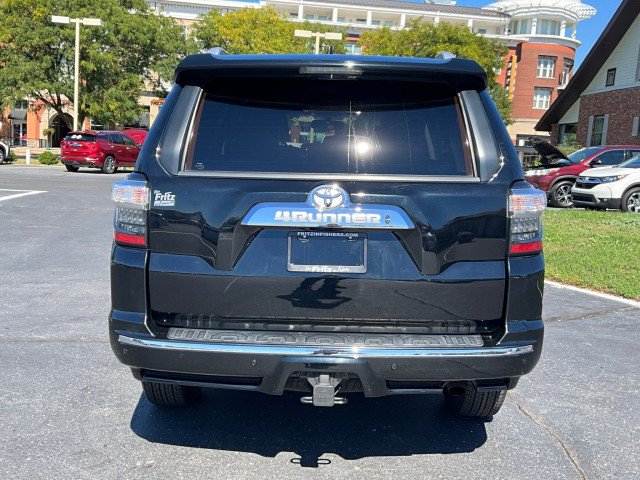 Used 2016 Toyota 4Runner Limited AWD/4WD image 4