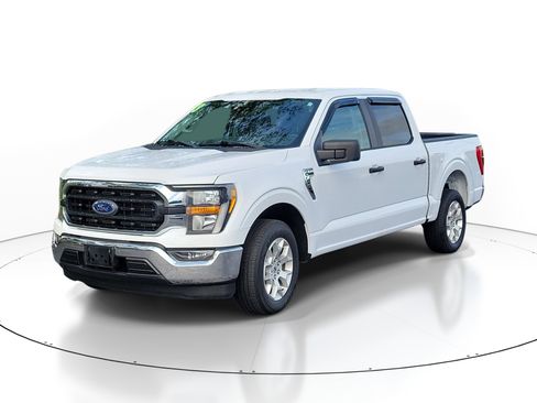 Used 2023 Ford F150 XLT RWD image 3