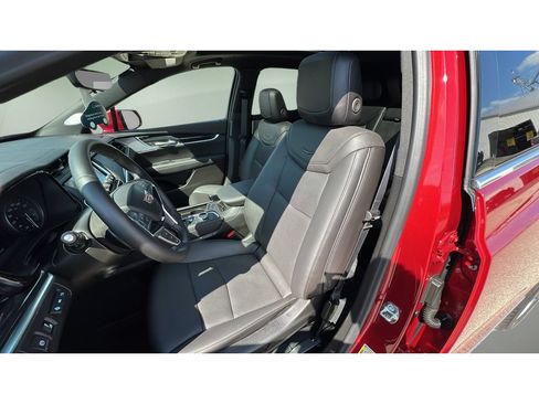 Certified 2026 Cadillac XT5 Premium Luxury w/ Driver Assist Package AWD/4WD image 24