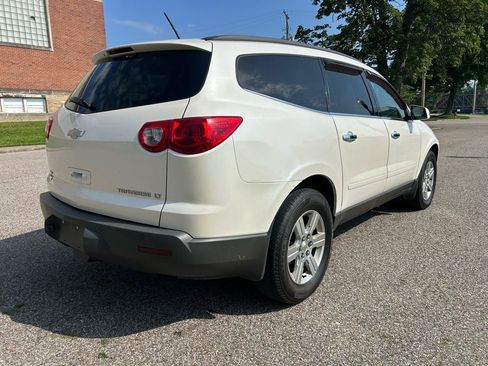 Used 2012 Chevrolet Traverse LT AWD/4WD image 5