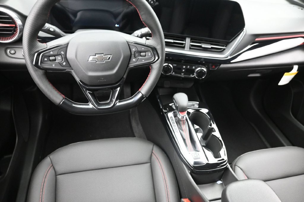 New 2026 Chevrolet Trax RS w/ Driver Confidence Package FWD image 14