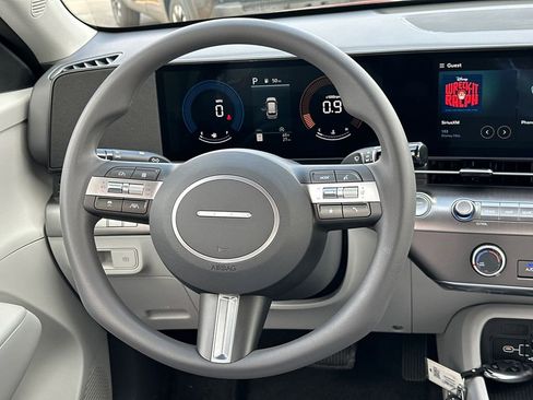 New 2026 Hyundai Kona SE FWD image 24
