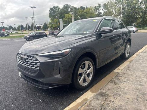Certified 2025 Audi Q5 Premium Plus w/ Premium Plus AWD/4WD image 9