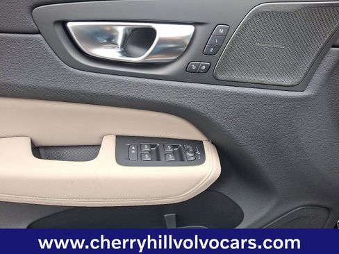 New 2026 Volvo XC60 B5 Plus w/ Protection Package Premier image 9