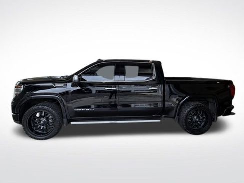 Used 2024 GMC Sierra 1500 Denali Ultimate AWD/4WD image 3