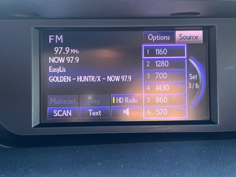 Used 2014 Lexus ES 350 w/ Premium Package FWD image 19