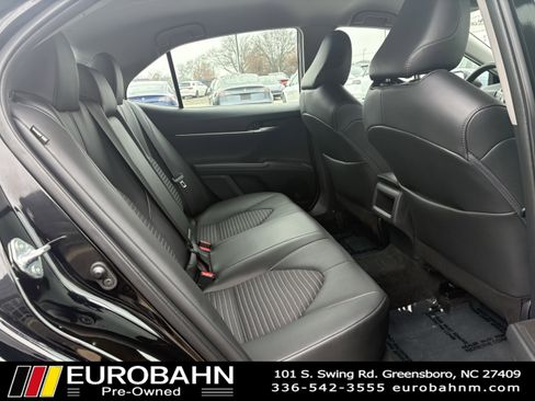 Used 2023 Toyota Camry SE image 12