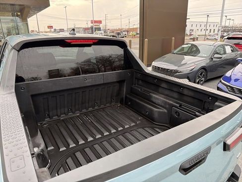 Certified 2022 Hyundai Santa Cruz SEL image 11