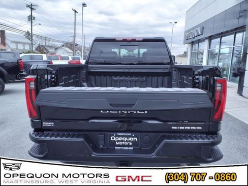 Used 2024 GMC Sierra 2500 Denali w/ Denali Reserve Package image 5