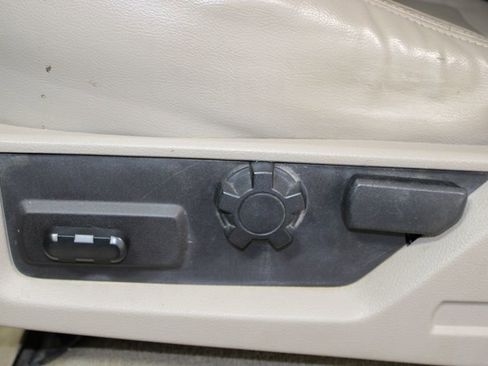 Used 2008 Ford F250 Lariat image 13