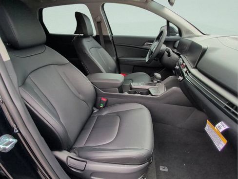 Used 2026 Kia Sportage EX w/ EX Panorama Roof Package FWD image 15