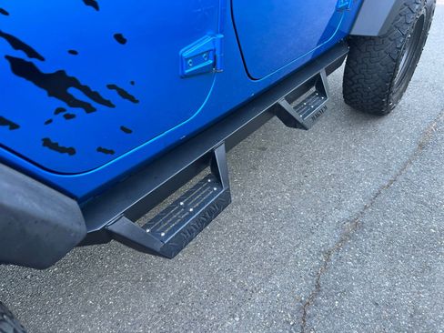 Used 2016 Jeep Wrangler Unlimited Sport w/ Connectivity Group AWD/4WD image 6