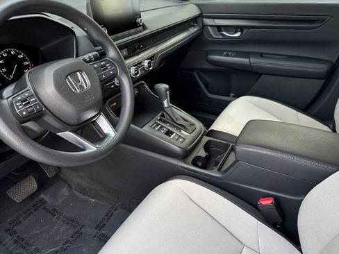 Used 2024 Honda CR-V EX image 4