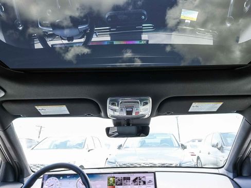 New 2026 Genesis GV60 RWD image 17