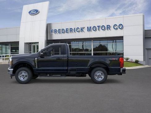New 2026 Ford F250 XL w/ XL Chrome Package AWD/4WD image 3