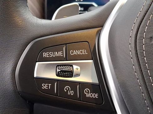 Certified 2025 BMW X5 xDrive40i w/ Executive Package image 25