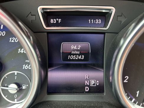 Used 2014 Mercedes-Benz GL 550 4MATIC image 28