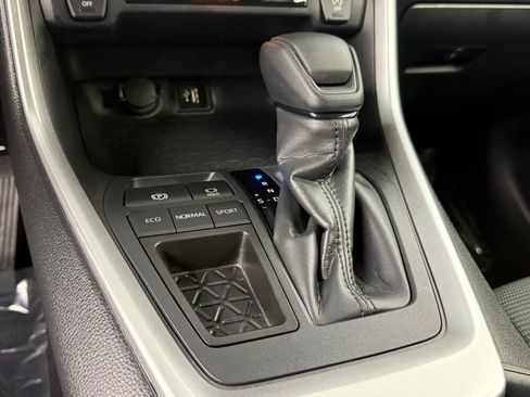 Used 2025 Toyota RAV4 LE image 23