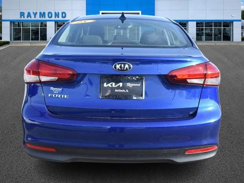 Used 2018 Kia Forte LX w/ LX Rear Camera Package image 4