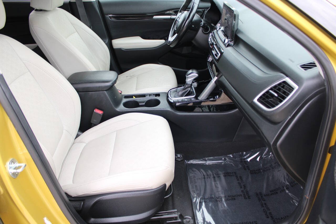 Used 2021 Kia Seltos SX AWD/4WD image 12