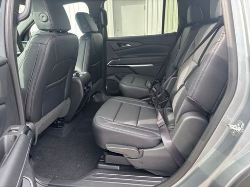 New 2026 Chevrolet Traverse LT w/ Midnight/Sport Edition image 14