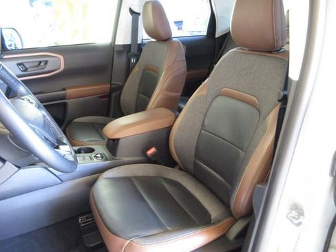 Certified 2023 Ford Bronco Sport Outer Banks w/ Tech Package image 11