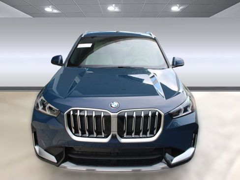 Used 2026 BMW X1 xDrive28i image 6