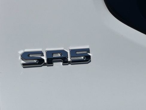 Used 2026 Toyota Tacoma SR5 AWD/4WD image 8