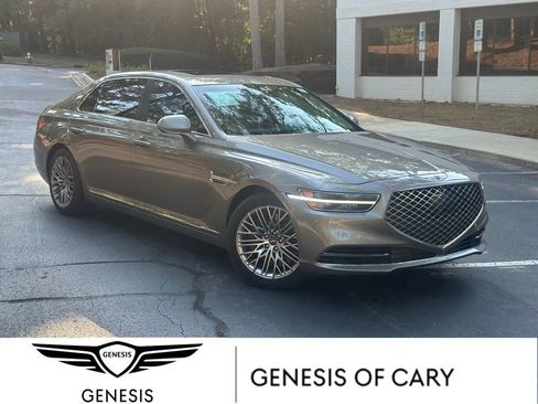 Used 2021 Genesis G90 3.3T Premium RWD image 1