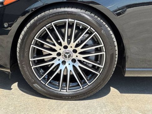 Used 2024 Mercedes-Benz C 300 Sedan image 33