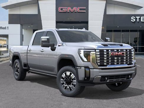 New 2026 GMC Sierra 2500 Denali w/ Denali Reserve Package image 7
