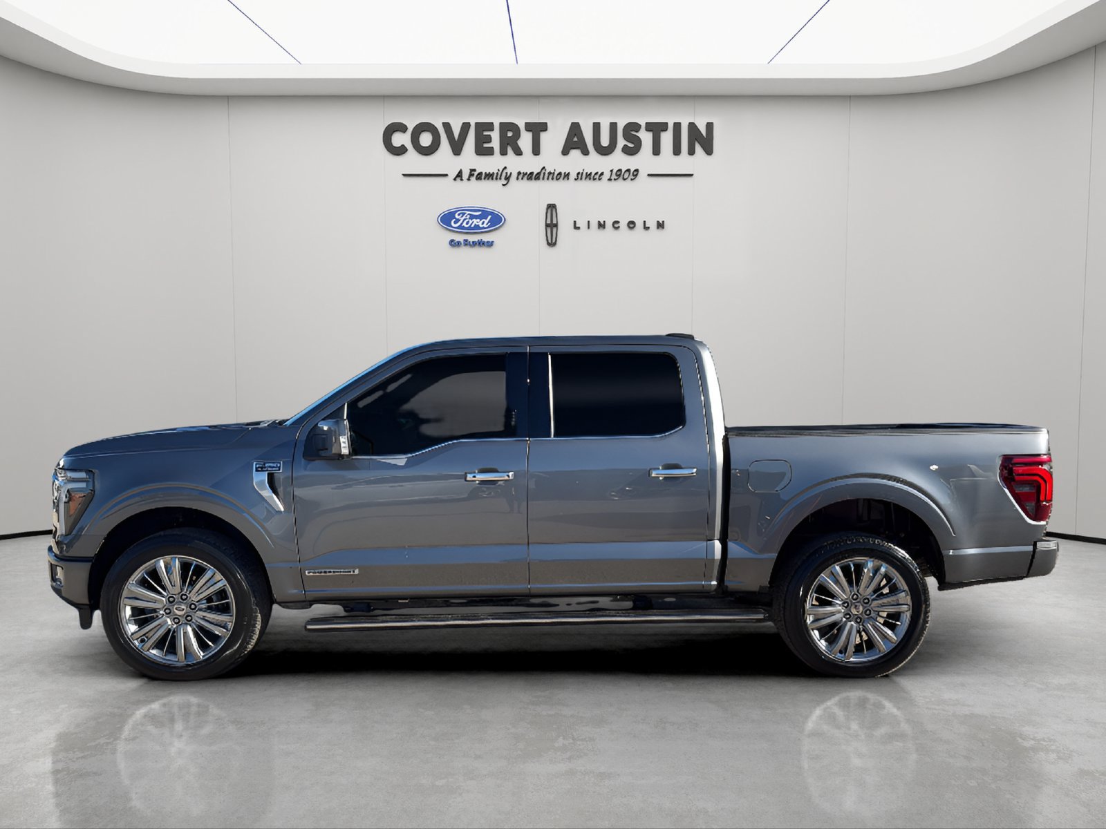 Used 2024 Ford F150 Platinum w/ Equipment Group 703A Plus AWD/4WD image 2